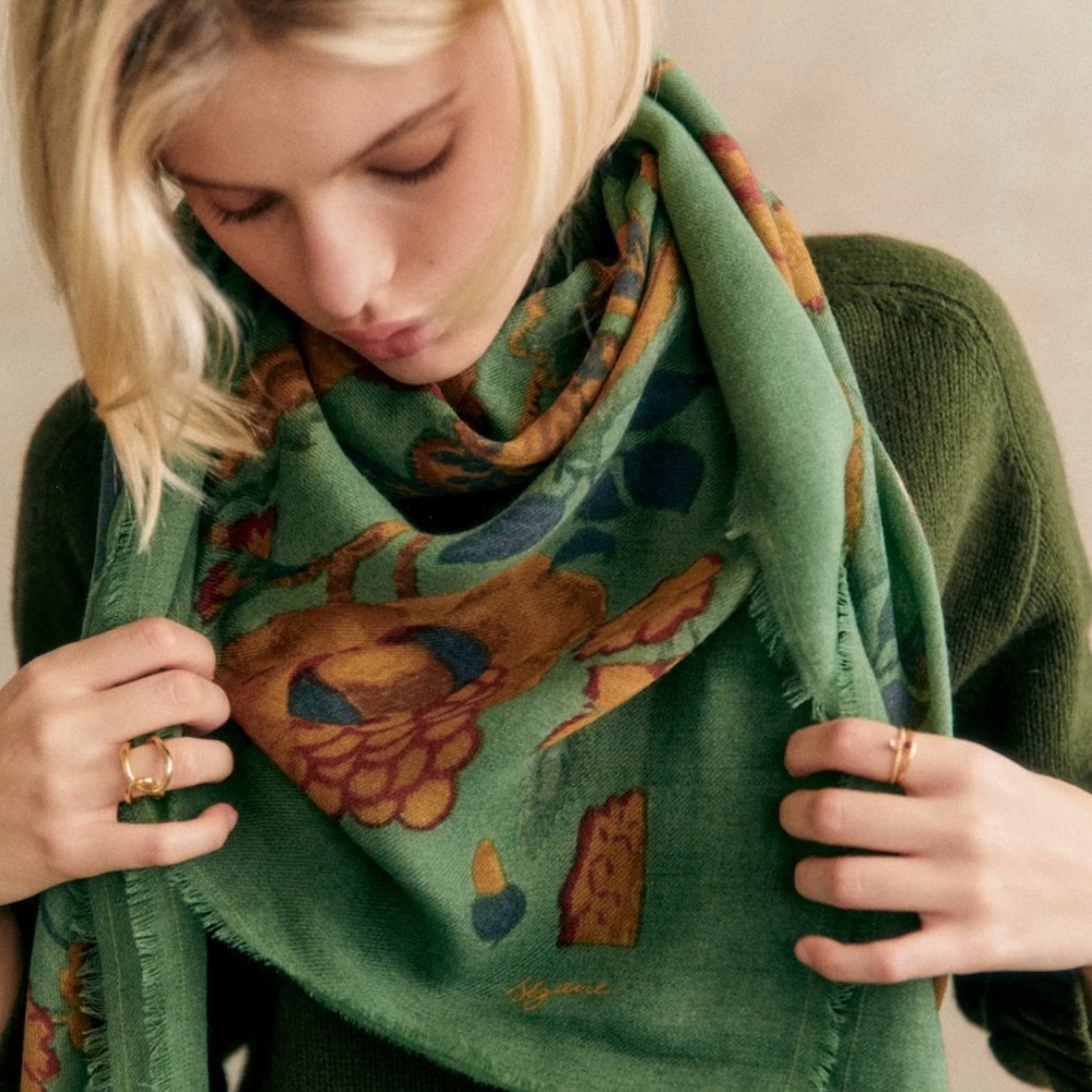 NWT Sézane Pio Scarf Sea Green Retro Flowers